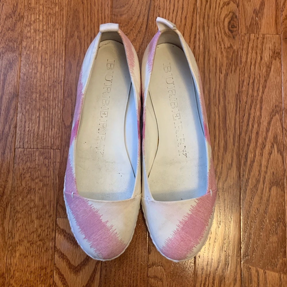 Burberry Pink & Cream Flats Size 39 1/2 or 9